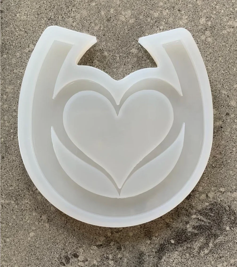 Silicone mold — Horseshoe and heart